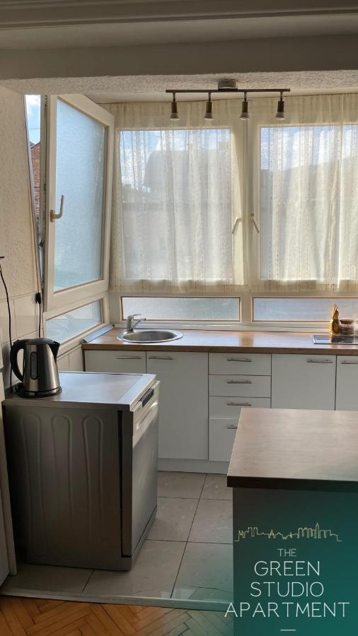 Green Studio Apartment Szarajevó Kültér fotó